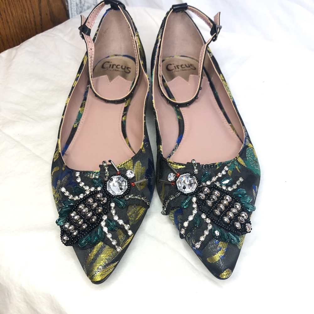 Circus by Sam Edelman Rocco Brocade Flat Size 8.5